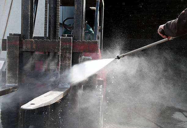 Why Choose Our Certified Pressure Washing Experts for Your Project Needs in Willow, AK?